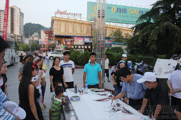 14 觀看畫(huà)家.jpg